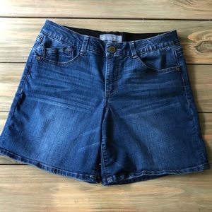 Wit & wisdom women’s shorts size 6 stretch waist